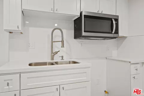 Other - 2370 Lime Ave, Long Beach, CA 90806 photo 4 of 5