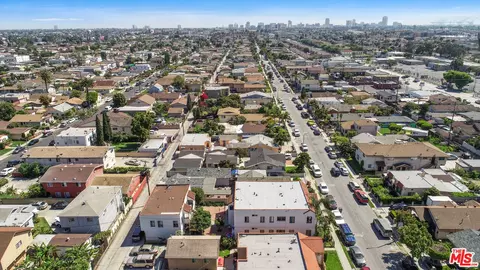 View/Area - 2370 Lime Ave, Long Beach, CA 90806 photo 2 of 2