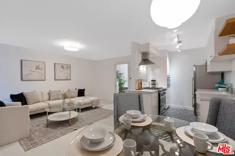 2311 4th St #219, Santa Monica, CA 90405