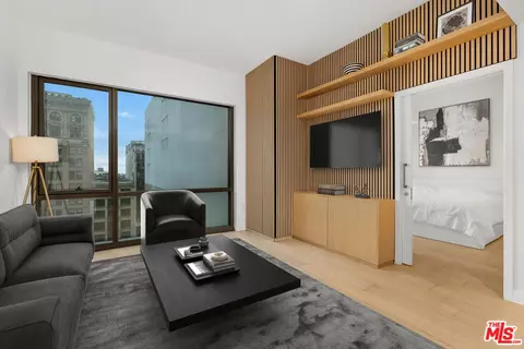 400 S Broadway #1021, Los Angeles, CA 90013