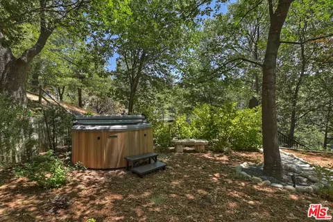 28805 N Shore Rd, Lake Arrowhead, CA 92352 photo 29