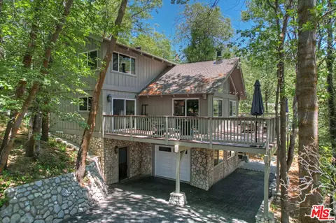 28805 N Shore Rd, Lake Arrowhead, CA 92352 photo 2