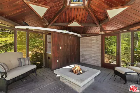 28805 N Shore Rd, Lake Arrowhead, CA 92352 photo 35