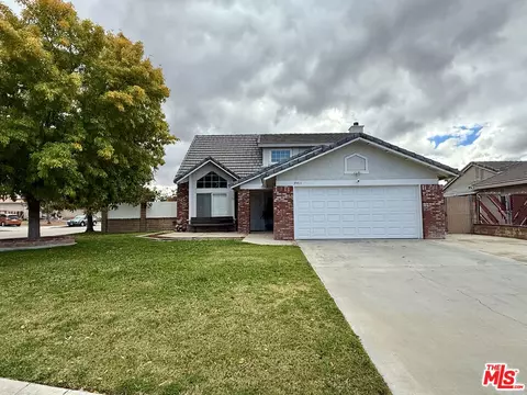 37411 Sheffield Dr, Palmdale, CA 93550