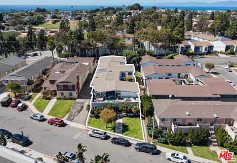 1110 Barbara St, Redondo Beach, CA 90277