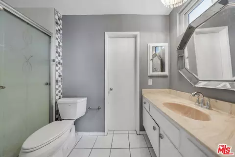 320 E Woodcroft Ave, Glendora, CA 91740 photo 23