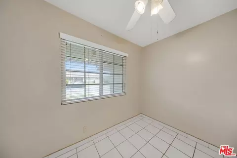 320 E Woodcroft Ave, Glendora, CA 91740 photo 9