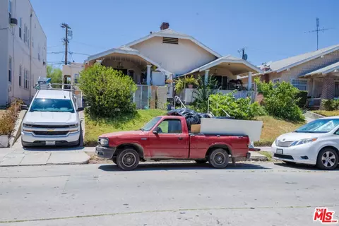 417 N Serrano Ave #3, Los Angeles, CA 90004