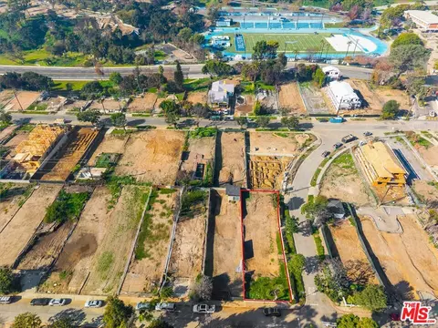 15516 Bowdoin St, Pacific Palisades, CA 90272