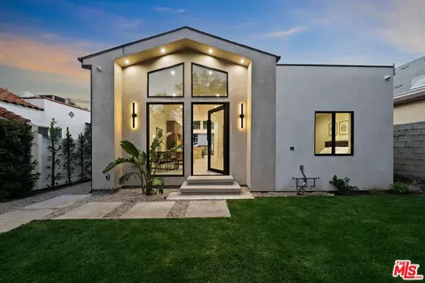 8982 Norma Pl, West Hollywood, CA 90069