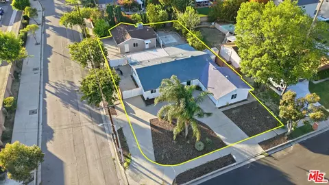 10401 Amigo Ave, Porter Ranch, CA 91326