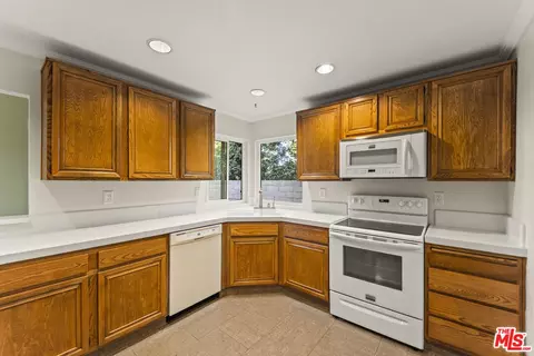 Kitchen - 5036 E Atherton St, Long Beach, CA 90815 photo 1 of 3