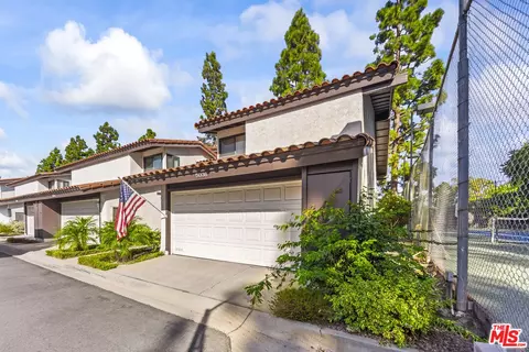 Exterior - 5036 E Atherton St, Long Beach, CA 90815 photo 3 of 12