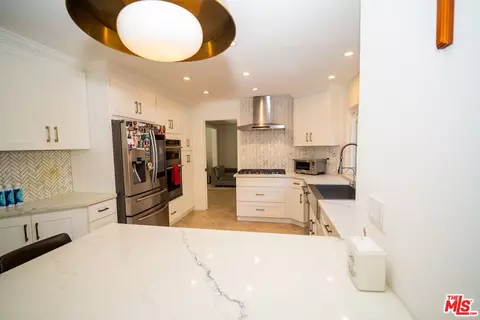Kitchen - 879 Shadowgrove St, Brea, CA 92821 photo 3 of 4