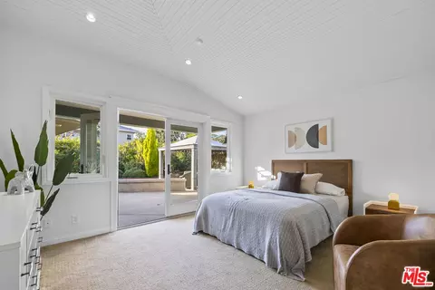Bedroom - 505 Panama Ave, Long Beach, CA 90814 photo 5 of 7