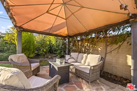 Exterior - 505 Panama Ave, Long Beach, CA 90814 photo 8 of 11