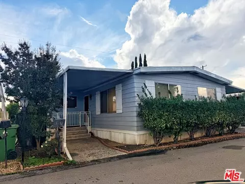 8801 Eton Ave #86, Canoga Park, CA 91304