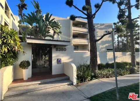 8380 Waring Ave #308, West Hollywood, CA 90069
