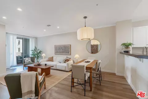 6400 Crescent Park #206, Playa Vista, CA 90094