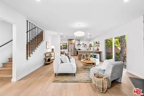 3622 Tilden Ave, Los Angeles, CA 90034