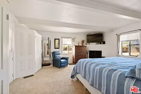 Bedroom - 15617 Mondamon Rd, Apple Valley, CA 92307 photo 1 of 7