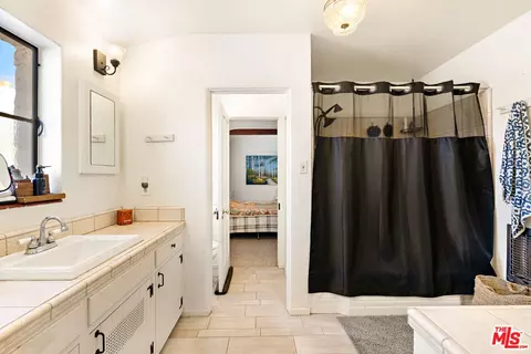 Bath - 15617 Mondamon Rd, Apple Valley, CA 92307 photo 1 of 5