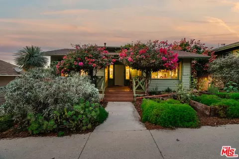 1207 Oak Grove Dr, Los Angeles, CA 90041
