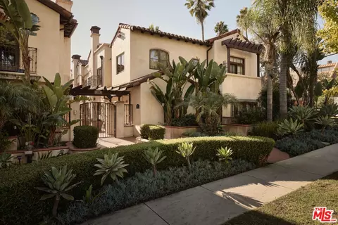 908 17th St #8, Santa Monica, CA 90403