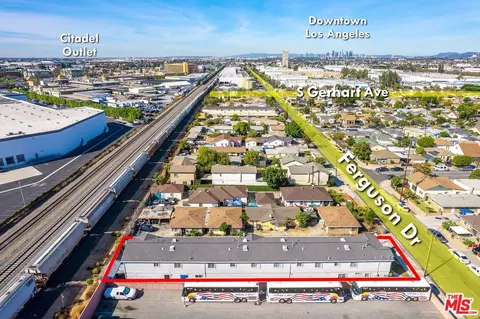 View/Area - 6014 Ferguson Dr, Commerce, CA 90022 photo 3 of 8