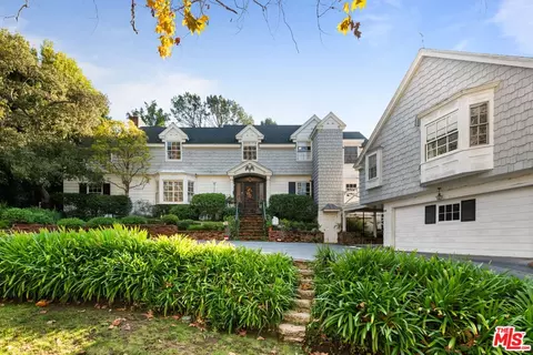 11324 Sunset Blvd, Los Angeles, CA 90049