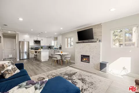 1619 W 39th St, Los Angeles, CA 90062