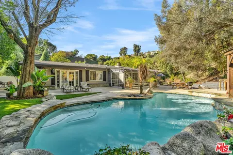 Undisclosed, West Hills, CA 91307