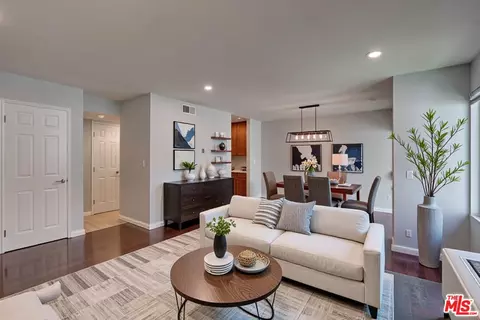 1275 Seacliff Ct #5, Ventura, CA 93003