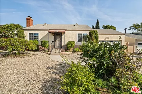 8718 Yorktown Ave, Los Angeles, CA 90045