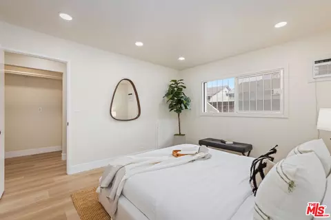 164 W 220th St #10, Carson, CA 90745 photo 32