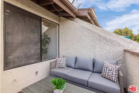 164 W 220th St #10, Carson, CA 90745 photo 19