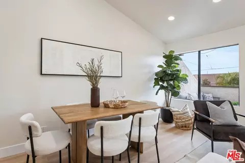 164 W 220th St #10, Carson, CA 90745 photo 11