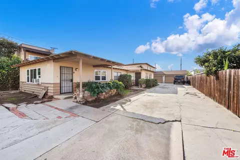 1925 Wallace Ave, Costa Mesa, CA 92627
