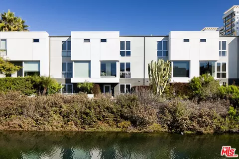 310 Washington Blvd #504, Marina Del Rey, CA 90292