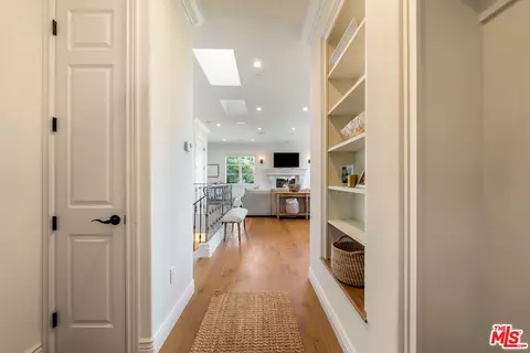 Entry Way - 3721 Eureka Dr, Studio City, CA 91604 photo 1 of 3