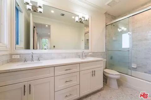 Bath - 3721 Eureka Dr, Studio City, CA 91604 photo 3 of 3