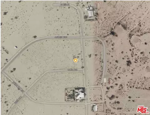 1110 Baltic Ave, Thermal, CA 92274 photo 1