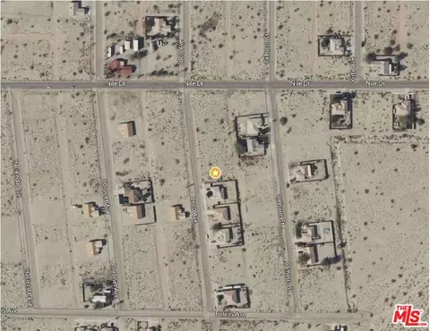 2788 Coco Ave, Thermal, CA 92274