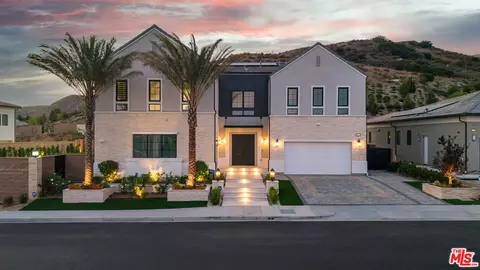 12553 N Ridgeline Rd, Porter Ranch, CA 91326
