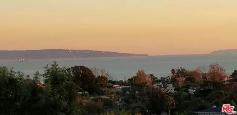 16650 Linda Ter, Pacific Palisades, CA 90272