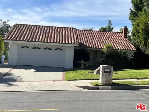 11657 Porter Valley Dr, Porter Ranch, CA 91326