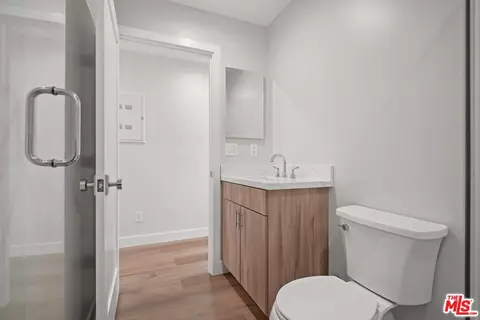 1563 Elizabeth St, Pasadena, CA 91104 photo 36