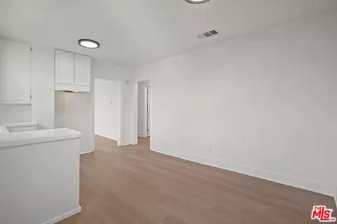 1563 Elizabeth St, Pasadena, CA 91104 photo 10
