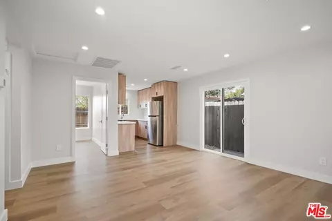 1563 Elizabeth St, Pasadena, CA 91104 photo 27