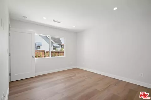1563 Elizabeth St, Pasadena, CA 91104 photo 38